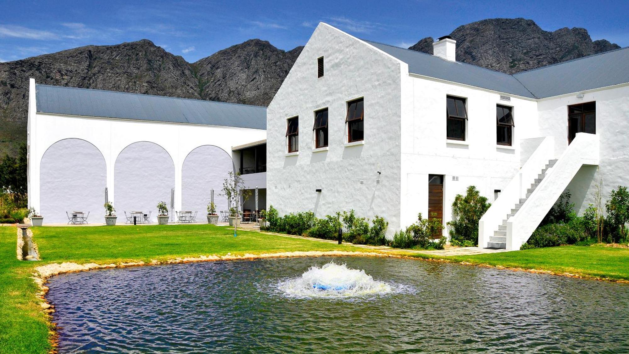 Holden Manz Country House ฟรันเชิค ภายนอก รูปภาพ